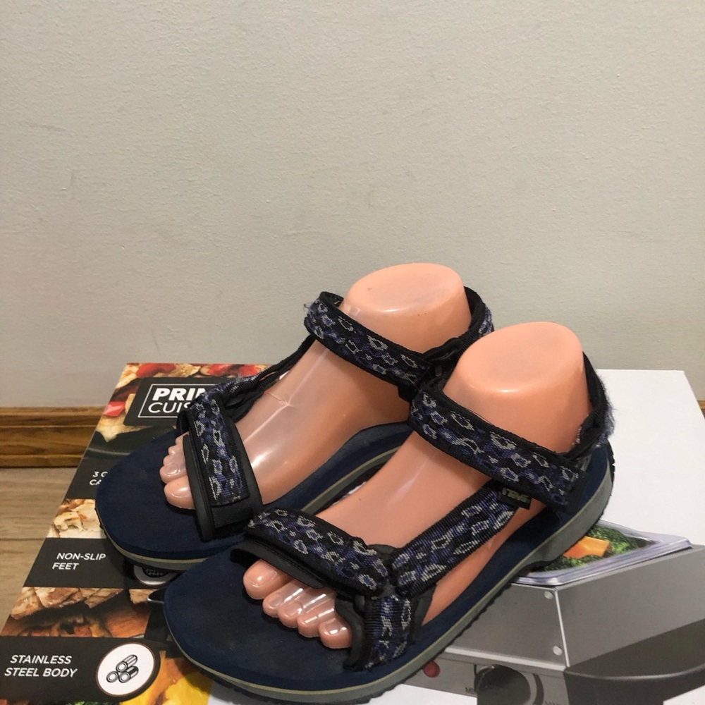Teva S/n 6427 Women’s Black Blue Flat Ankle Strap Sandals Size 9